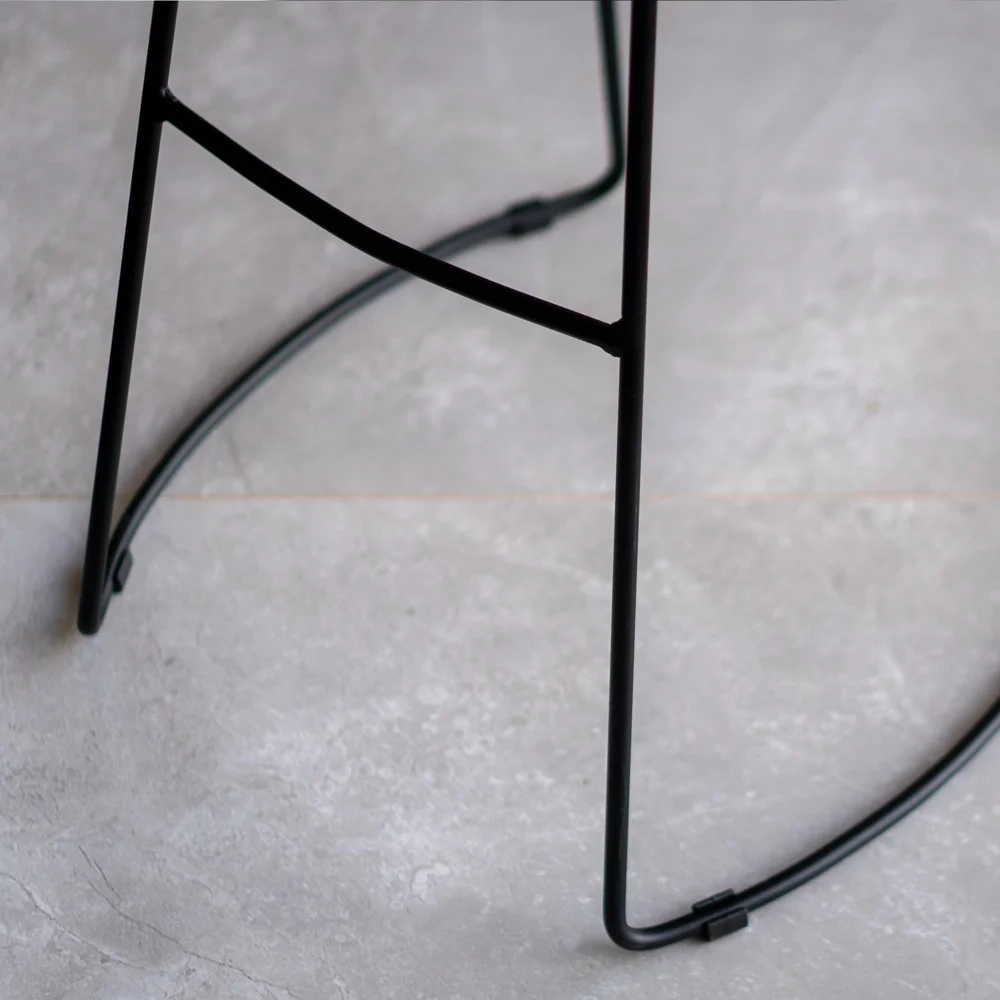 Kit 4 Banquetas Altas para Cozinha Estilo Industrial Aura D09 Peroba - Mpozenato