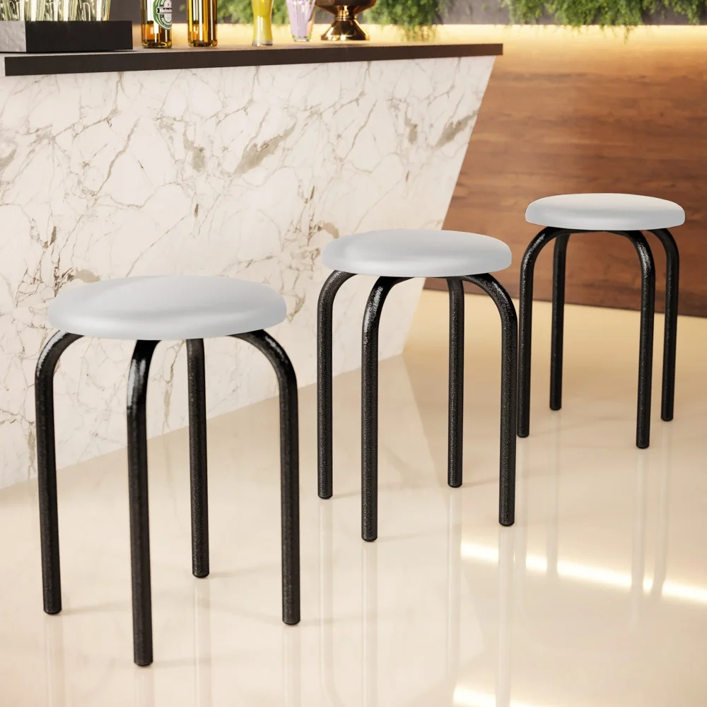 Banqueta Baixa Empilhável em Aço Maviê Sintético Branco/Preto - Mpozenato