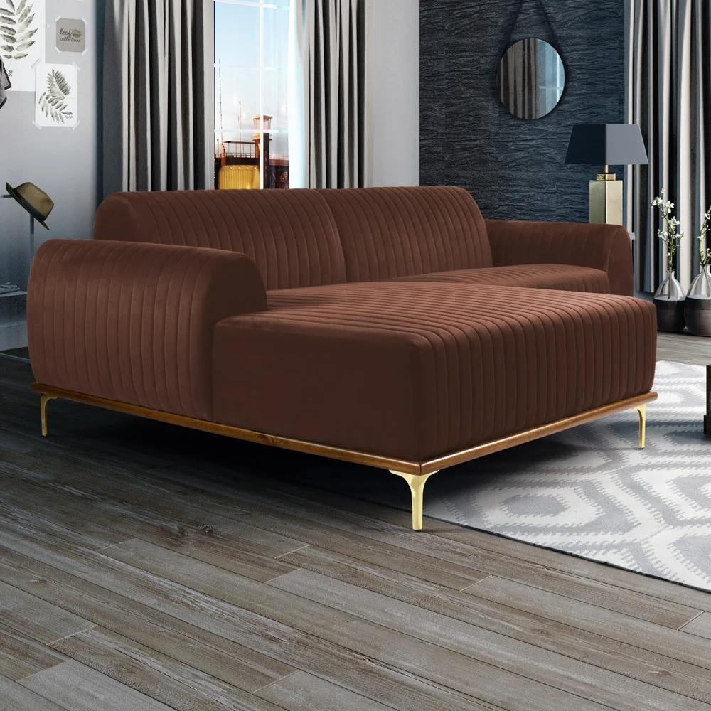 Sofá 230cm 4 Lugares com Chaise Esquerdo Pés Gold Molino C-276 Veludo Terra - Domi