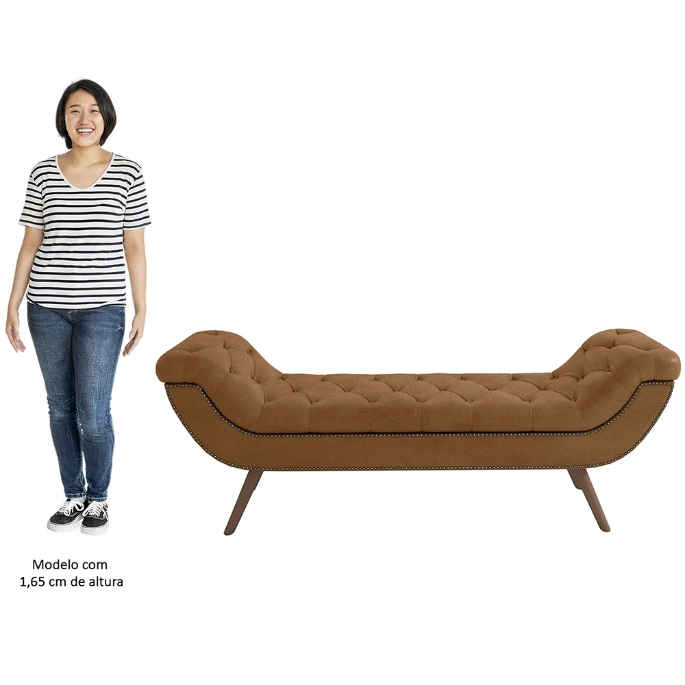 Puff Recamier Calçadeira 140cm Pés Palito Madeira Venêto Z37 Sintético Caramelo - Mpozenato